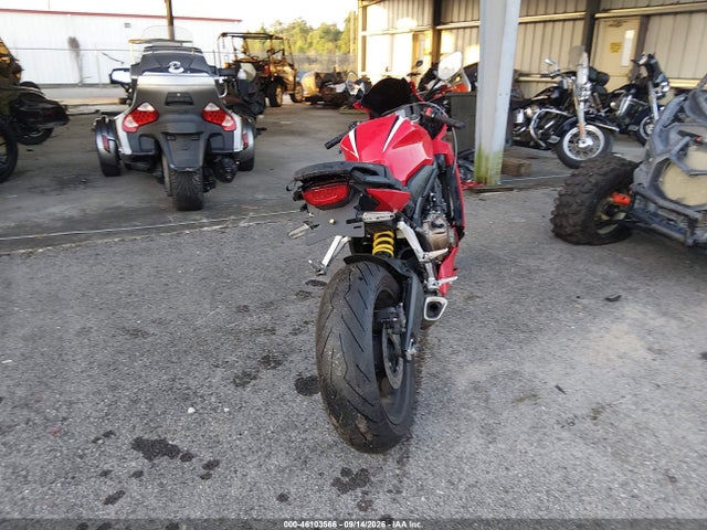 MLHRH0116K5000062 Honda CBR650 R