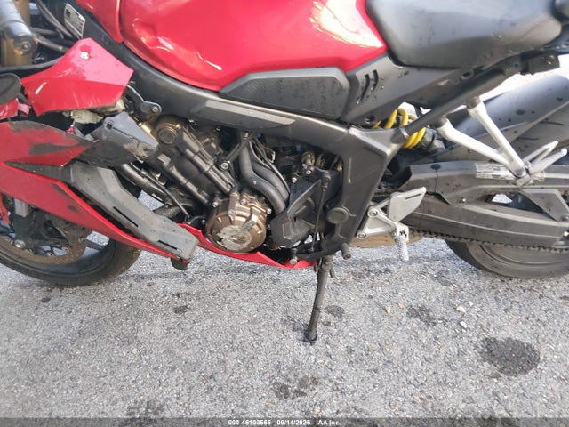 MLHRH0116K5000062 Honda CBR650 R