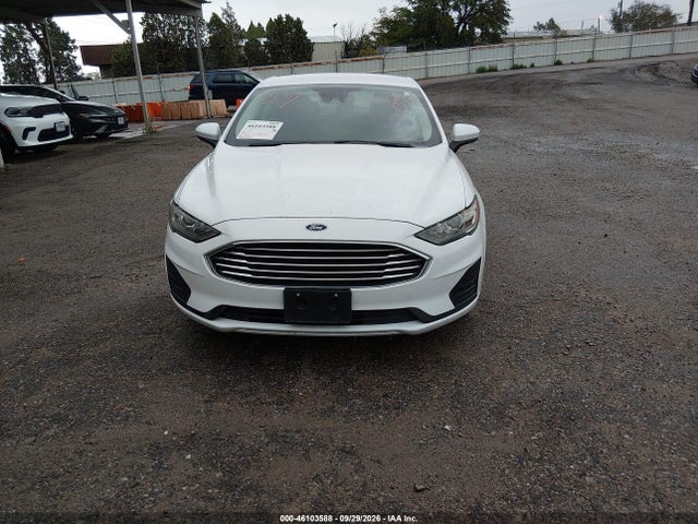2019 Ford Fusion Hybrid Se მანქანა იყიდება აუქციონზე, vin: 3FA6P0LU8KR274365, აუქციონის ნომერი: 46103588