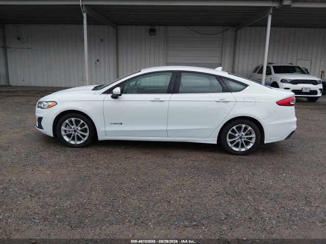 2019 Ford Fusion Hybrid Se მანქანა იყიდება აუქციონზე, vin: 3FA6P0LU8KR274365, აუქციონის ნომერი: 46103588
