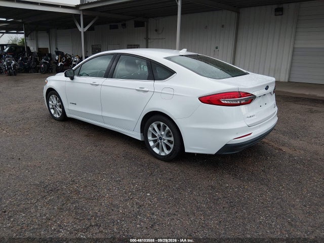 2019 Ford Fusion Hybrid Se მანქანა იყიდება აუქციონზე, vin: 3FA6P0LU8KR274365, აუქციონის ნომერი: 46103588