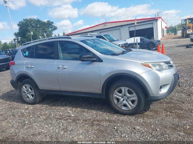 Продаж на аукціоні авто 2015 Toyota Rav4 Le, vin: 2T3ZFREV1FW214790, номер лоту: 46103597