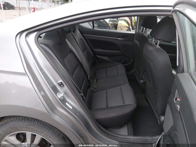 2018 Hyundai Elantra Value Edition მანქანა იყიდება აუქციონზე, vin: KMHD84LF4JU522119, აუქციონის ნომერი: 46103636