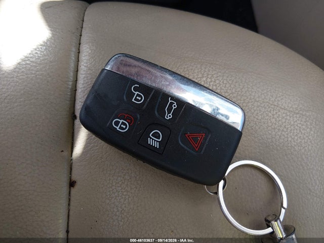 2014 Land Rover Range Rover Evoque Pure მანქანა იყიდება აუქციონზე, vin: SALVP2BG6EH874698, აუქციონის ნომერი: 46103637