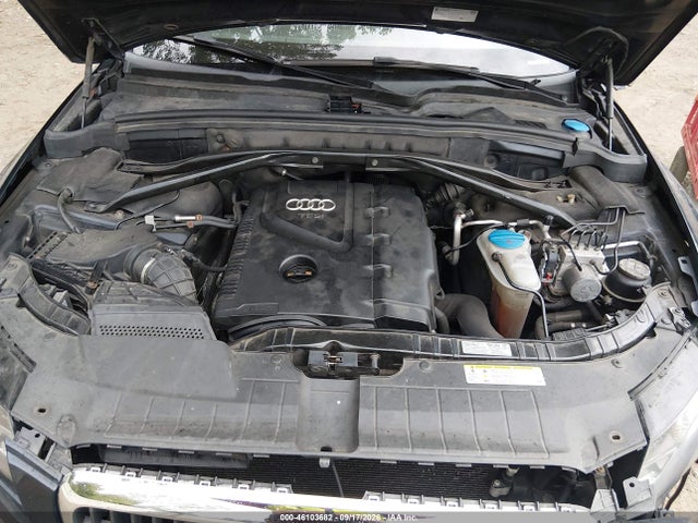 2011 Audi Q5 2.0t Premium მანქანა იყიდება აუქციონზე, vin: WA1LFAFP8BA038413, აუქციონის ნომერი: 46103682