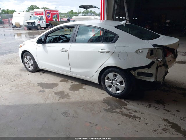Aukcja sprzedaży 2017 Kia Forte Lx, vin: 3KPFK4A78HE127184, numer aukcji: 46103691