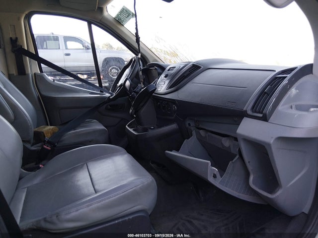 46103703 :رقم المزاد ، 1FTYR1YM9GKA16606 vin ، 2016 Ford Transit-250 مزاد بيع