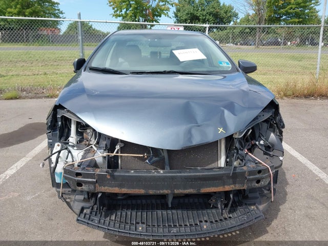 2016 Toyota Corolla Le მანქანა იყიდება აუქციონზე, vin: 2T1BURHE6GC683825, აუქციონის ნომერი: 46103721