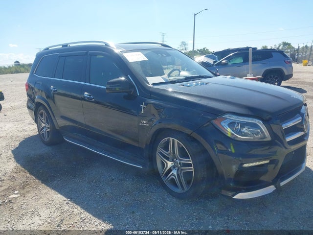 46103734 :رقم المزاد ، 4JGDF7EE3FA595602 vin ، 2015 Mercedes-benz Gl 63 Amg 4matic مزاد بيع
