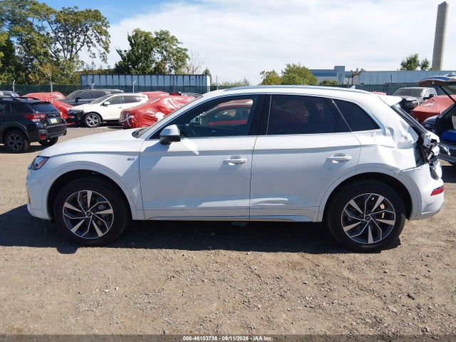 Продажа на аукционе авто 2024 Audi Q5 Premium Plus 45 Tfsi S Line Quattro, vin: WA1EAAFY1R2075291, номер лота: 46103738