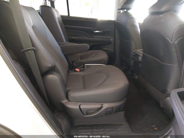 Aukcja sprzedaży 2025 Toyota Grand Highlander Platinum, vin: 5TDAAAB55SS096174, numer aukcji: 46103763
