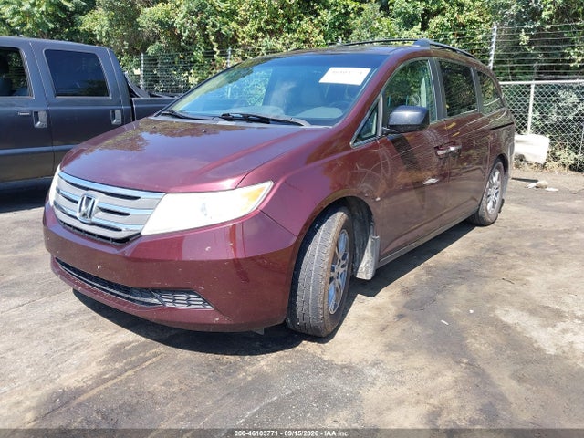 46103771 :رقم المزاد ، 5FNRL5H65DB008428 vin ، 2013 Honda Odyssey Ex-l مزاد بيع