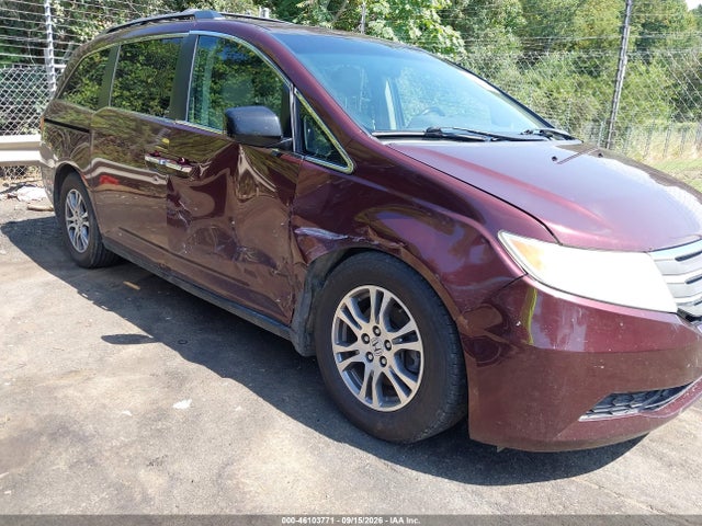 46103771 :رقم المزاد ، 5FNRL5H65DB008428 vin ، 2013 Honda Odyssey Ex-l مزاد بيع