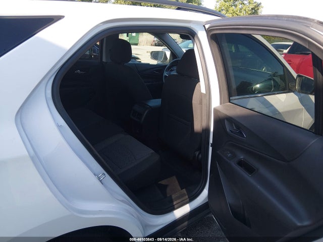 2022 Chevrolet Equinox Awd Lt მანქანა იყიდება აუქციონზე, vin: 3GNAXUEV5NL262335, აუქციონის ნომერი: 46103843