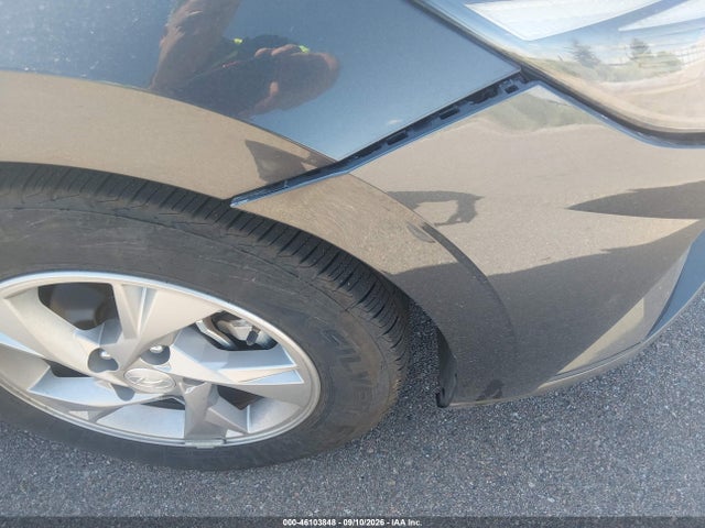 2021 Hyundai Elantra Se მანქანა იყიდება აუქციონზე, vin: 5NPLL4AG5MH047850, აუქციონის ნომერი: 46103848