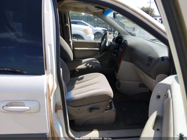 2007 Chrysler Town & Country მანქანა იყიდება აუქციონზე, vin: 1A4GJ45R27B128047, აუქციონის ნომერი: 46103854