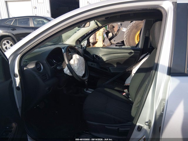 46103855 :رقم المزاد ، 3N1CN7AP1KL868178 vin ، 2019 Nissan Versa 1.6 Sv مزاد بيع