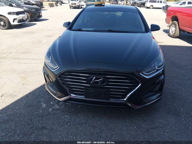 2018 Hyundai Sonata Eco მანქანა იყიდება აუქციონზე, vin: 5NPE24AA4JH691696, აუქციონის ნომერი: 46103857