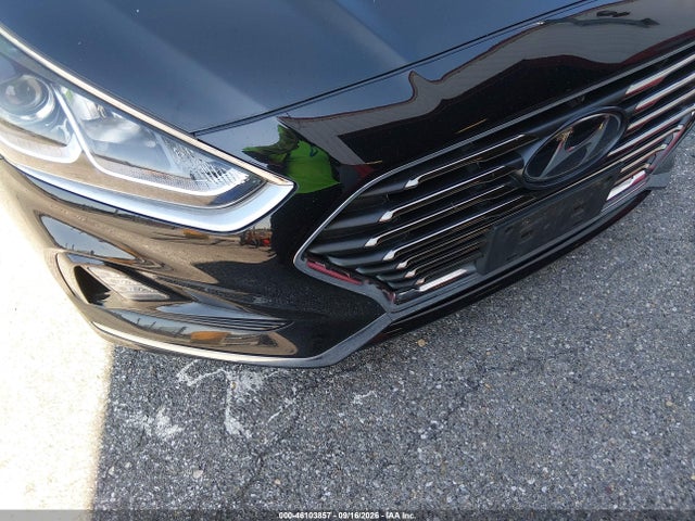 2018 Hyundai Sonata Eco მანქანა იყიდება აუქციონზე, vin: 5NPE24AA4JH691696, აუქციონის ნომერი: 46103857