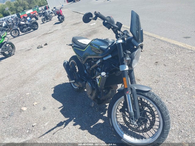 2019 Husqvarna Svartpilen 401 მანქანა იყიდება აუქციონზე, vin: VBKUNJ408KM266198, აუქციონის ნომერი: 46103909