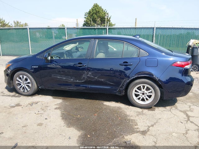 Продаж на аукціоні авто 2021 Toyota Corolla Hybrid Le, vin: JTDEAMDEXMJ032003, номер лоту: 46103916