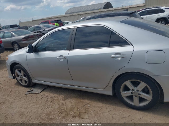 Toyota CAMRY SE 2014 4T1BF1FK7EU448771 Image 14