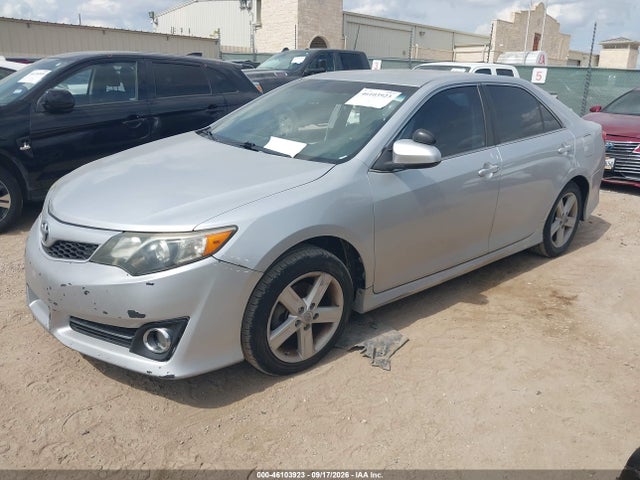 Toyota CAMRY SE 2014 4T1BF1FK7EU448771 Image 2