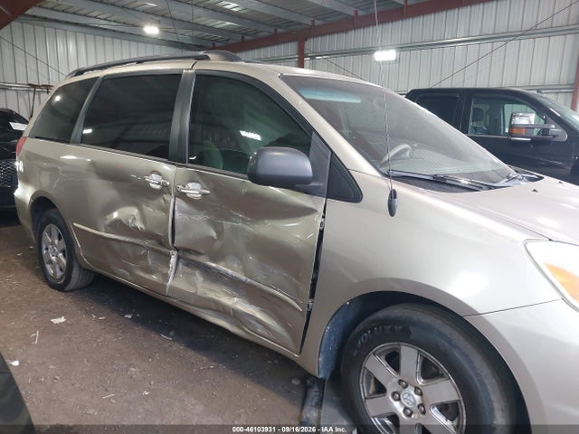 Продаж на аукціоні авто 2004 Toyota Sienna Le, vin: 5TDZA23C54S089654, номер лоту: 46103931