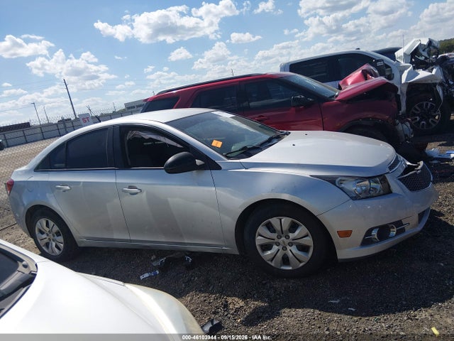 46103944 :رقم المزاد ، 1G1PA5SH8E7369241 vin ، 2014 Chevrolet Cruze Ls Auto مزاد بيع