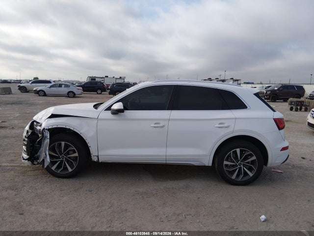 46103945 :رقم المزاد ، WA1AAAFY6M2075777 vin ، 2021 Audi Q5 Premium 45 Tfsi Quattro S Tronic مزاد بيع