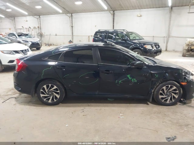 46103951 :رقم المزاد ، 19XFC2F75GE078180 vin ، 2016 Honda Civic Ex مزاد بيع