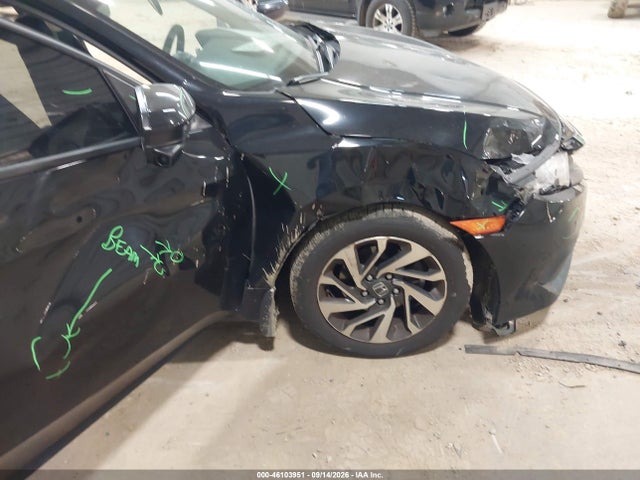 46103951 :رقم المزاد ، 19XFC2F75GE078180 vin ، 2016 Honda Civic Ex مزاد بيع