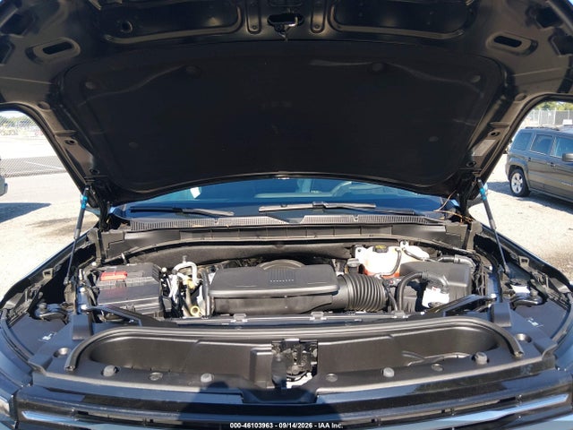 2025 Chevrolet Suburban 4wd Premier მანქანა იყიდება აუქციონზე, vin: 1GNS6FRD7SR350537, აუქციონის ნომერი: 46103963