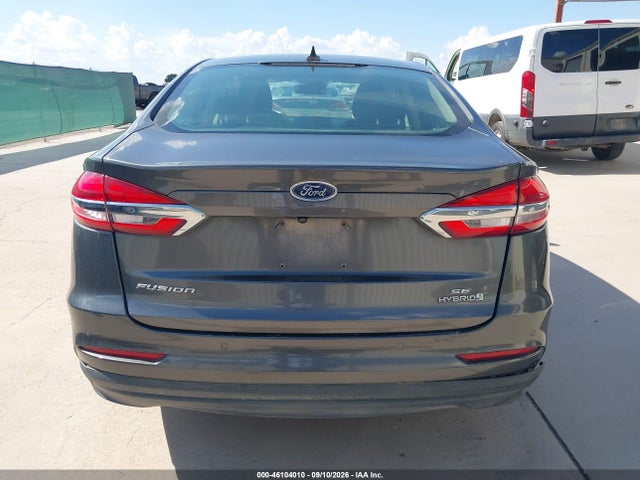 46104010 :رقم المزاد ، 3FA6P0LU1KR190839 vin ، 2019 Ford Fusion Hybrid Se مزاد بيع