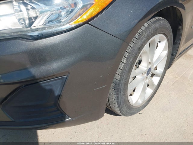 46104010 :رقم المزاد ، 3FA6P0LU1KR190839 vin ، 2019 Ford Fusion Hybrid Se مزاد بيع