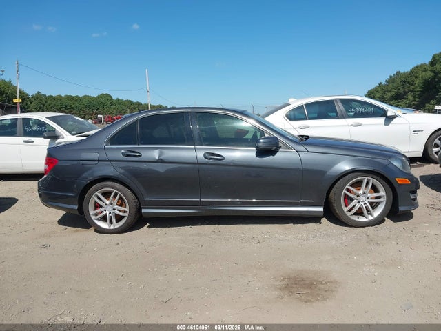 Aukcja sprzedaży 2013 Mercedes-benz C 300 Sport 4matic, vin: WDDGF8AB8DR275263, numer aukcji: 46104061