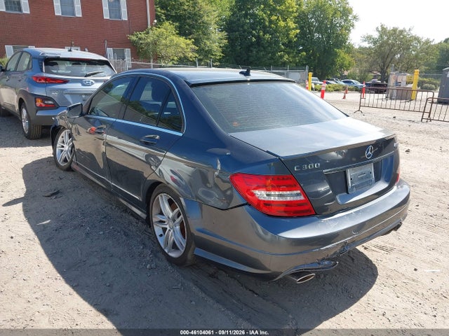 Aukcja sprzedaży 2013 Mercedes-benz C 300 Sport 4matic, vin: WDDGF8AB8DR275263, numer aukcji: 46104061