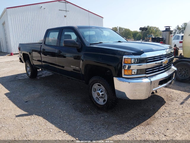 46104100 :رقم المزاد ، 1GC1KUEG9JF257720 vin ، 2018 Chevrolet Silverado 2500hd Wt مزاد بيع