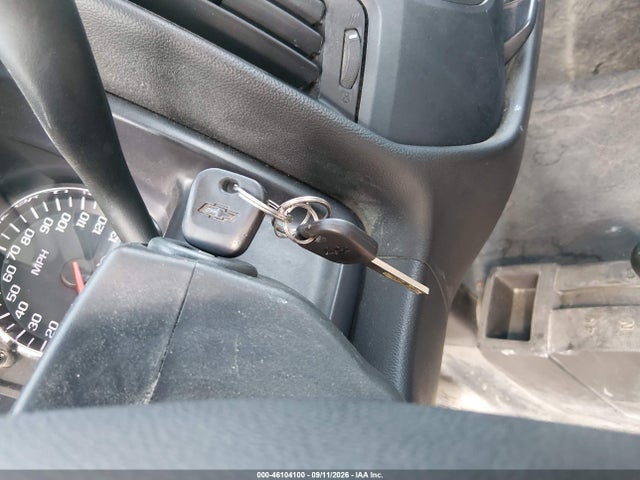 46104100 :رقم المزاد ، 1GC1KUEG9JF257720 vin ، 2018 Chevrolet Silverado 2500hd Wt مزاد بيع