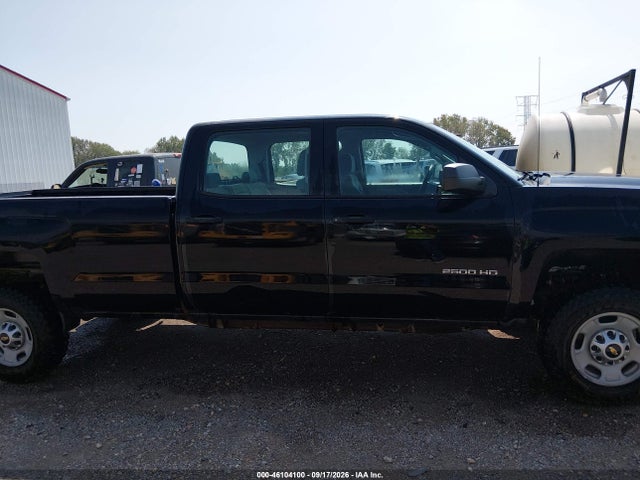 46104100 :رقم المزاد ، 1GC1KUEG9JF257720 vin ، 2018 Chevrolet Silverado 2500hd Wt مزاد بيع