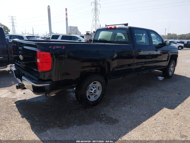 46104100 :رقم المزاد ، 1GC1KUEG9JF257720 vin ، 2018 Chevrolet Silverado 2500hd Wt مزاد بيع