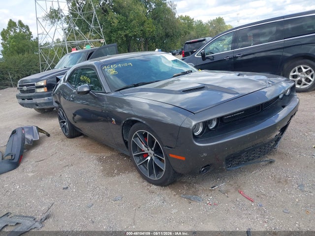 46104109 :رقم المزاد ، 2C3CDZFJXJH270697 vin ، 2018 Dodge Challenger R/t Scat Pack مزاد بيع