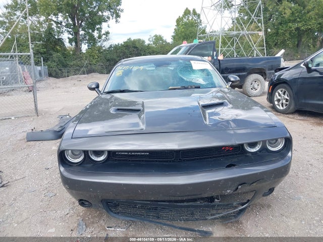 46104109 :رقم المزاد ، 2C3CDZFJXJH270697 vin ، 2018 Dodge Challenger R/t Scat Pack مزاد بيع