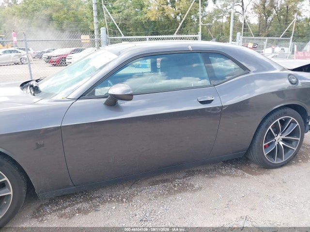 46104109 :رقم المزاد ، 2C3CDZFJXJH270697 vin ، 2018 Dodge Challenger R/t Scat Pack مزاد بيع