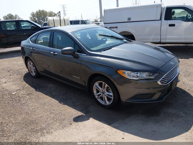 46104116 :رقم المزاد ، 3FA6P0UU2JR271345 vin ، 2018 Ford Fusion Hybrid S مزاد بيع