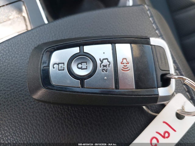 Продажа на аукционе авто 2019 Ford Fusion Hybrid Se, vin: 3FA6P0LUXKR190838, номер лота: 46104124