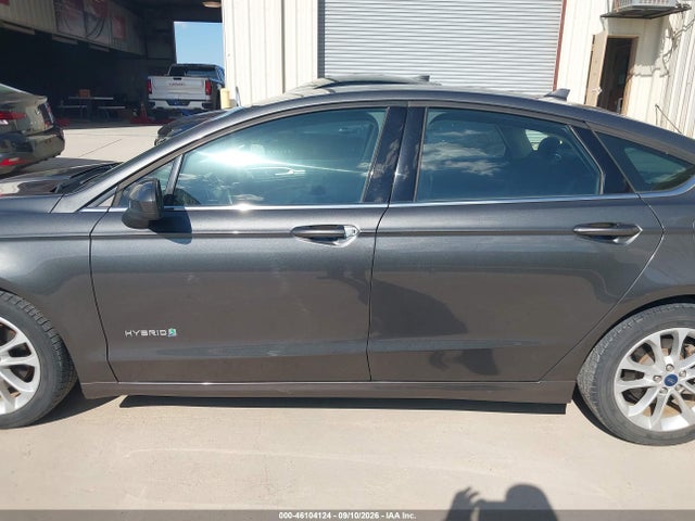 Продажа на аукционе авто 2019 Ford Fusion Hybrid Se, vin: 3FA6P0LUXKR190838, номер лота: 46104124