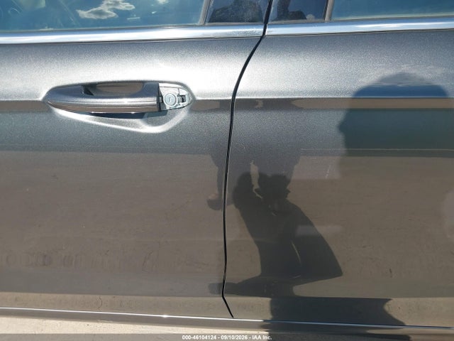 Продажа на аукционе авто 2019 Ford Fusion Hybrid Se, vin: 3FA6P0LUXKR190838, номер лота: 46104124