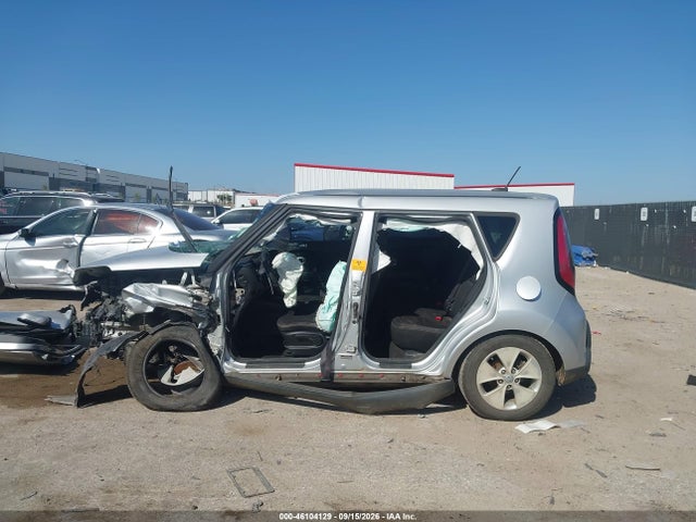 2014 Kia Soul მანქანა იყიდება აუქციონზე, vin: KNDJN2A23E7746183, აუქციონის ნომერი: 46104129