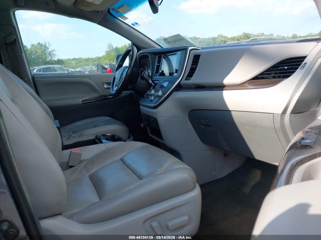 Aukcja sprzedaży 2017 Toyota Sienna Xle 8 Passenger, vin: 5TDYZ3DCXHS861192, numer aukcji: 46104139